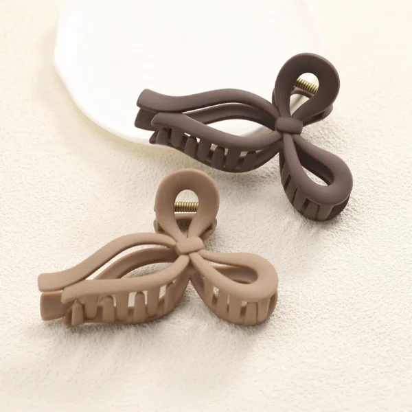 Large Frosted Bow Claw Clip